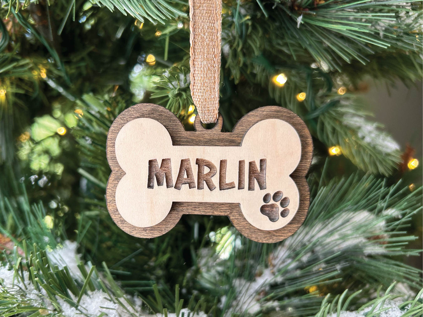 Personalized Christmas tree ornament, Dog bone ornament, Pet ornament, Christmas gift, Christmas tree decoration, Christmas tree ornament.