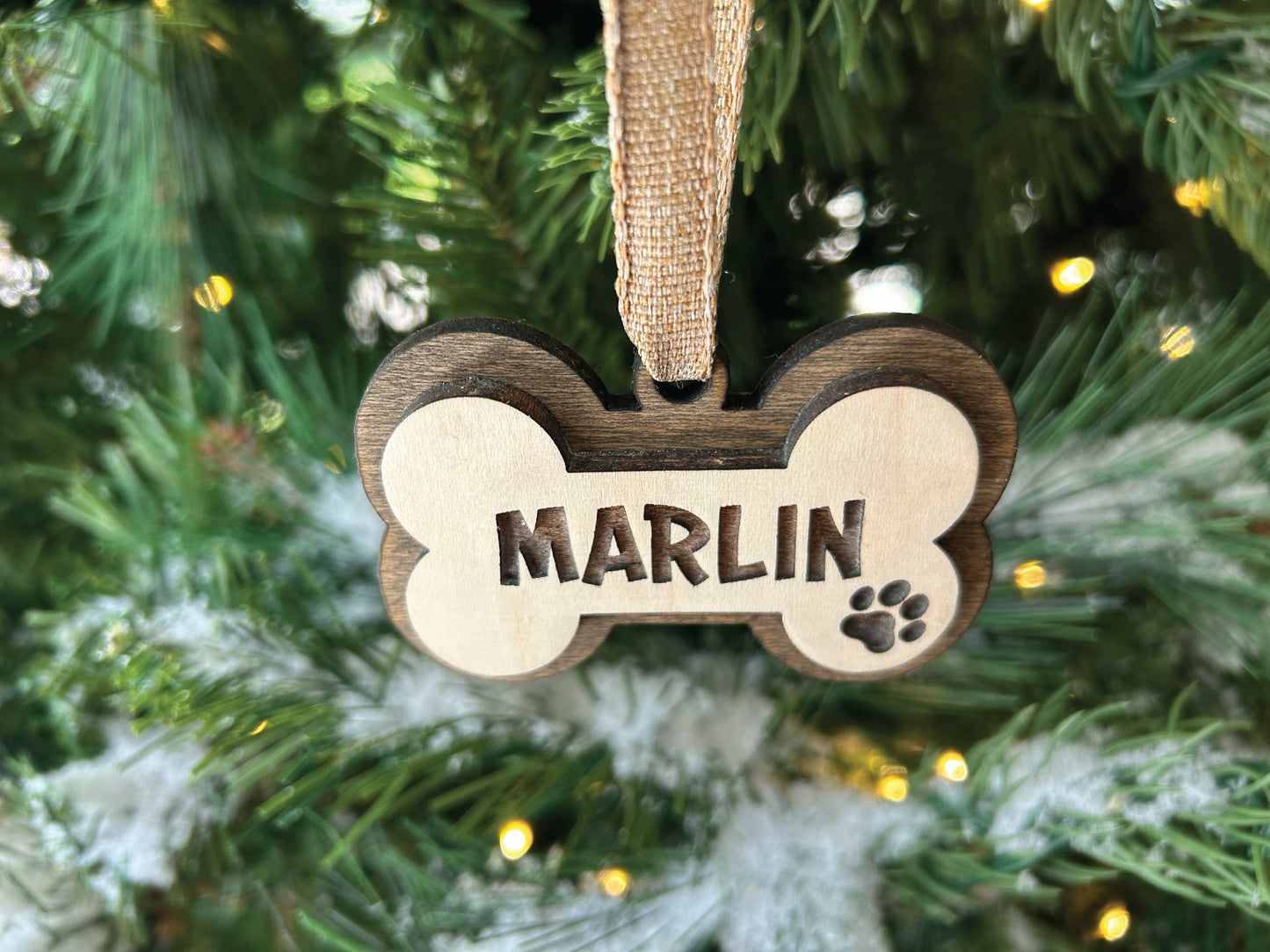 Personalized Christmas tree ornament, Dog bone ornament, Pet ornament, Christmas gift, Christmas tree decoration, Christmas tree ornament.