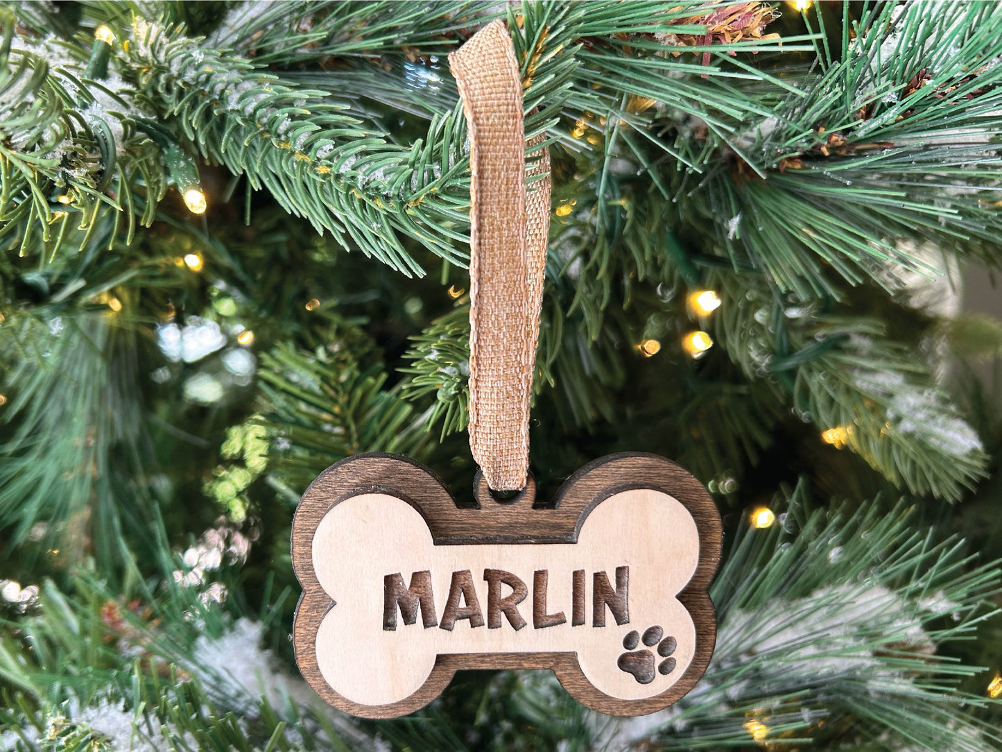 Personalized Christmas tree ornament, Dog bone ornament, Pet ornament, Christmas gift, Christmas tree decoration, Christmas tree ornament.